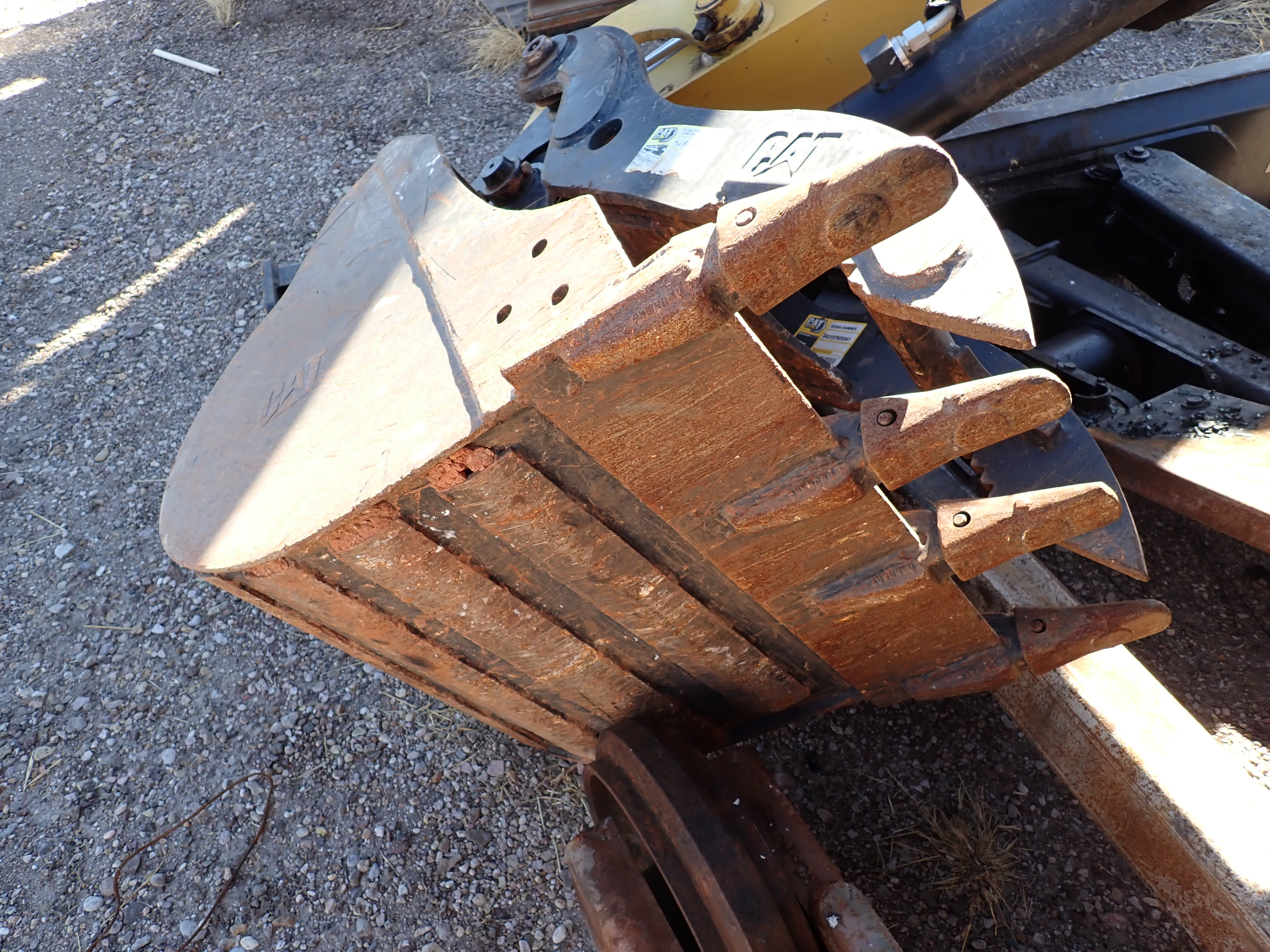 ./imagenes/INVOICE/2019/16373/EXCAVADORA CAT_ 305-7CE (21).JPG